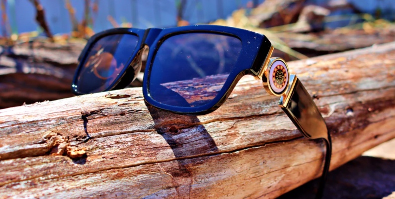 Distinctive sunglasses whose design is inspired by Polynesian culture