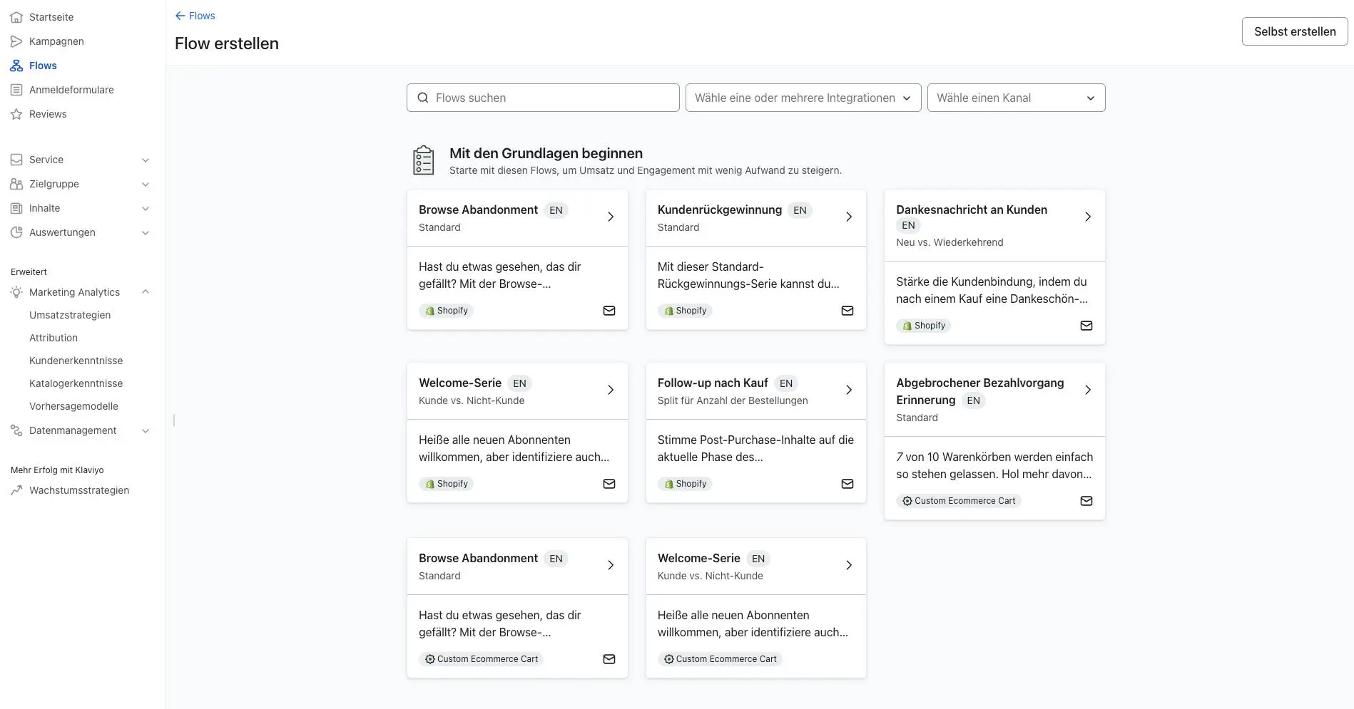 Klaviyo-Benutzeroberfläche zur Erstellung von E-Mail-Flows, zeigt vorkonfigurierte Optionen wie Kundenrückgewinnung und Willkommensserie.
