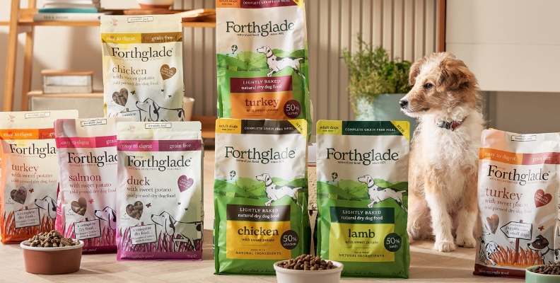 Range of Forthglade dog foods.